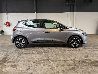 Renault Clio 1.5 dCi ECO Authentique picture 6