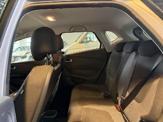 Renault Captur 1.2 TCe 120 EDC picture 15