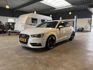 krockskadad bil auto Audi A3 Sportback 1.4 TFSI Ambition Sport Edition S line 2015/7