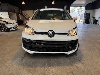 Volkswagen Up! 1.0 BMT move up! picture 8