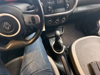 Renault Twingo 1.0 SCe picture 24