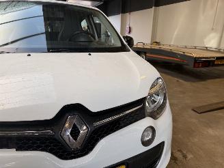 Renault Twingo 1.0 SCe picture 12