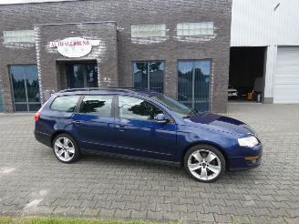  Volkswagen Passat VARIANT 1.6 FSI TRENDLINE 2005/9