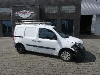 krockskadad bil bedrijf Mercedes Citan 108 CDI BlueEFF. 2018/11