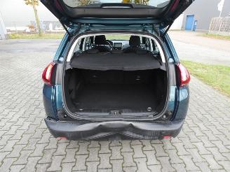 Peugeot 2008 1.2 PureT. Blue Lion picture 5