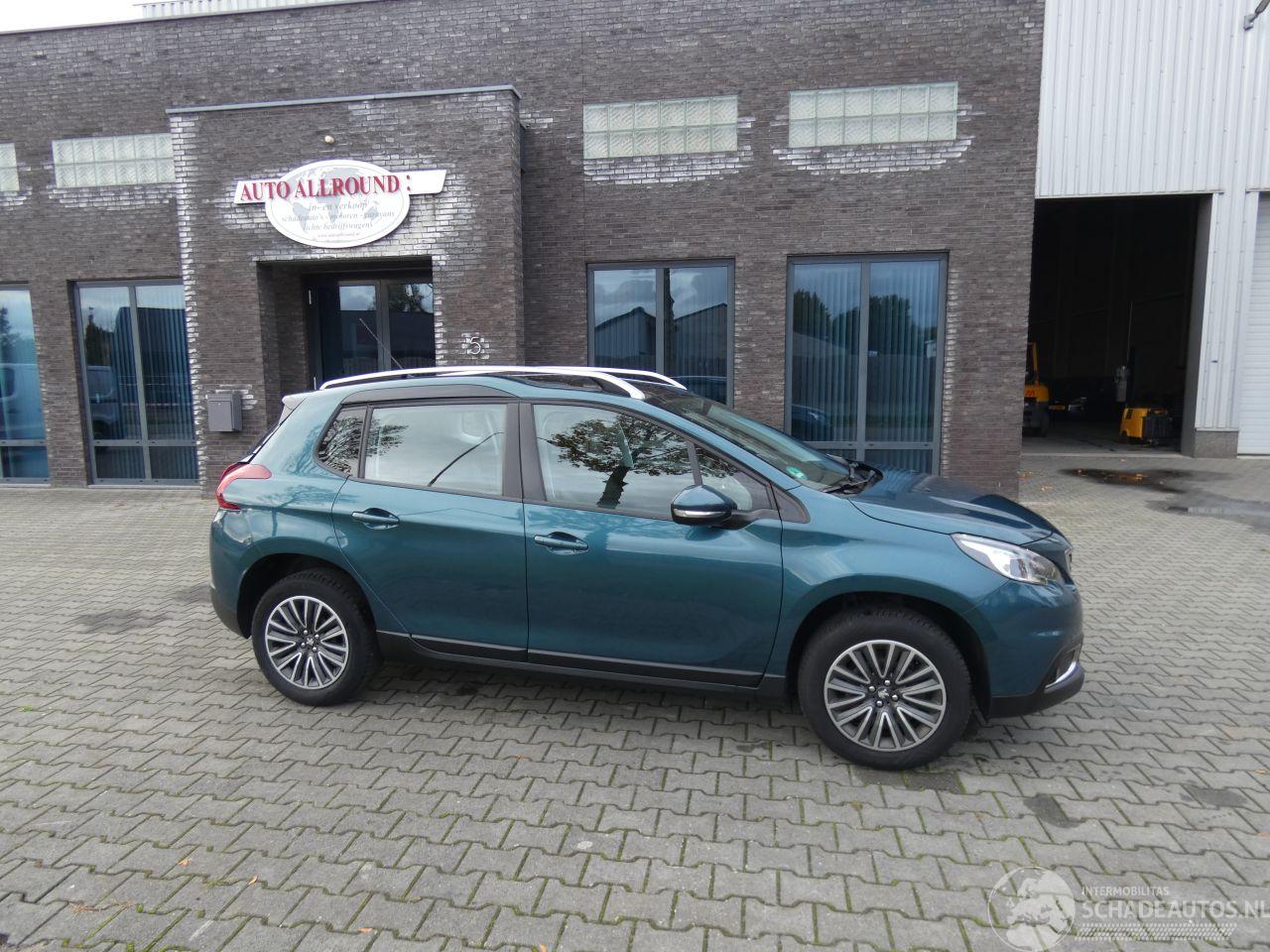 Peugeot 2008 1.2 PureT. Blue Lion