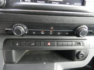 Opel Vivaro 2.0 CDTI L2H1 Edit. 3Persoons picture 17