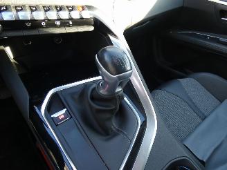 Peugeot 5008 1.2 PureTech GT-Line 1ste eigenaar dealer onderhouden!!! picture 18