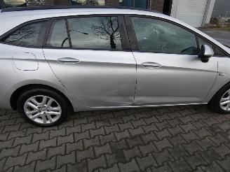 Opel Astra SPORTS TOURER 1.4 Edition Automaat picture 23