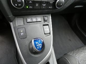 Toyota Auris Touring Sports 1.8 Hybr. Lease picture 22