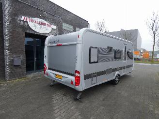 Hobby  545 KMF La Vita Veneto stapelbed dak airco vloerverwarming picture 3