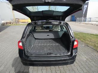 Volvo V-70 1.6 T4 Lim. Edition picture 6
