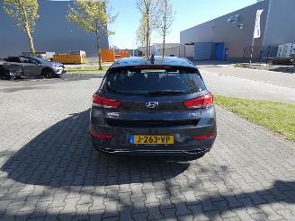 Hyundai I-30 1.0 T-GDi MHEV Comfort Smart picture 4