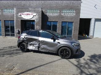 uszkodzony samochody osobowe Renault Captur 1.6 E-Tech Hybrid 145 SL Rive Gauche 2023/4