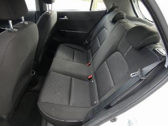 Kia Picanto 1.0 CVVT ComfortPlusLine Navigator Schadevrij!! picture 12