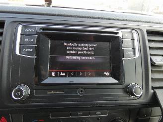 Volkswagen Transporter 2.0 TDI L2H2 Highl. picture 22