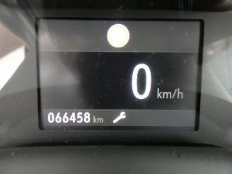 Opel Corsa 1.2 Edition picture 22