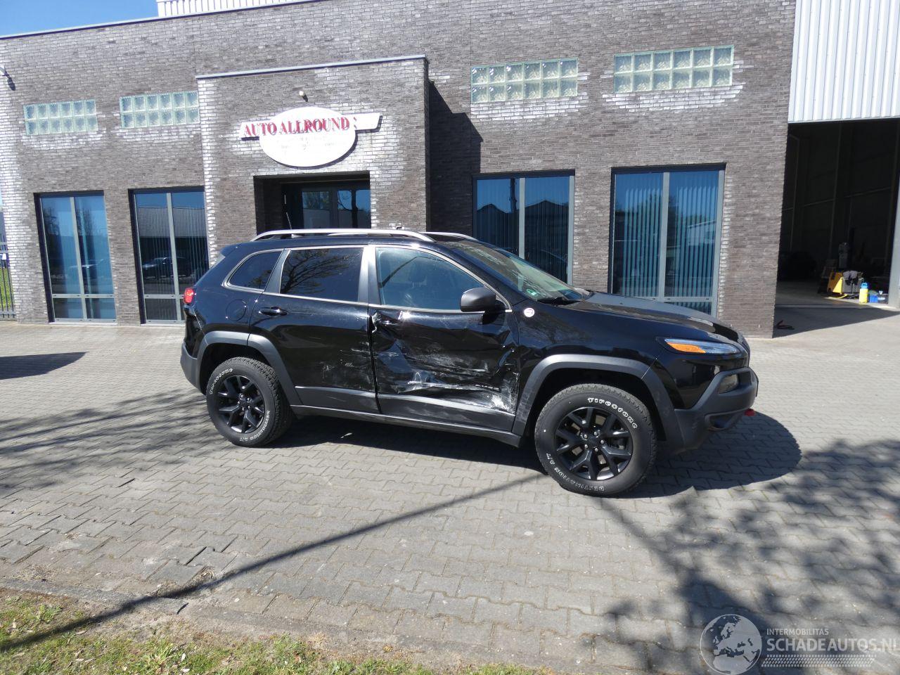 Jeep Cherokee 3.2 V6 TRAILHAWK 4WD