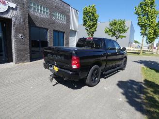 Dodge Ram 1500 SLT 5.7 V8 4X4 CC CLASSIC picture 3