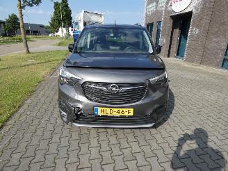 Opel Combo LIFE 1.2 T. L2H1 Edition picture 10