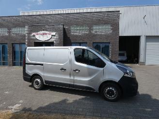 skadebil bedrijf Opel Vivaro 1.6 CDTI L1H1 Ed Eco Sport Nieuwe APK!! 2018/3