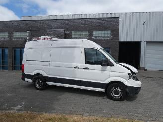 skadebil bedrijf Volkswagen Crafter 35 2.0 TDI L3H3 Highline 2022/1