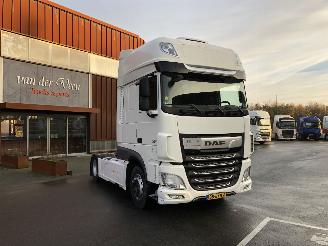 DAF XF 450 Superspacecab picture 3