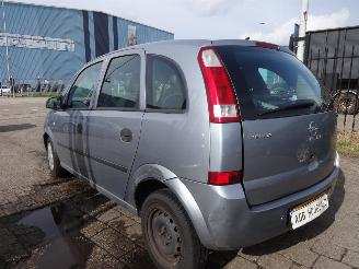 Opel Meriva MPV 1.6 (Z16SE) [64kW] picture 7