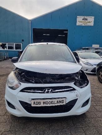 Vrakbiler auto Hyundai I-10 (F5) Hatchback 1.1i 12V (G4HG5) [51kW] 2012/1