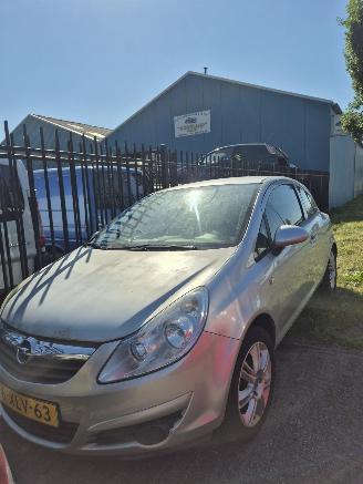 Sloopauto Opel Corsa D Hatchback 1.2 16V (Z12XEP(Euro 4)) [59kW] 5-BAK 2009/1