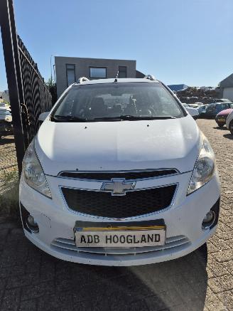 Sloopauto Chevrolet  Spark (M300) Hatchback 1.0 16V Bifuel (LMT) [48kW] 2011/1