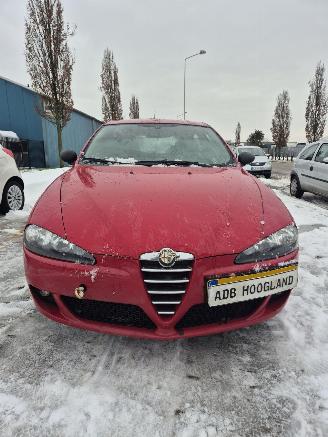 Uttjänta bilar auto Alfa Romeo 147 (937) Hatchback 2.0 Twin Spark 16V (AR32.310) [110kW] 5-BAK 2006/1