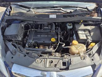 Opel Corsa D Hatchback 1.2 16V (Z12XEP(Euro 4)) [59kW] 5-BAK picture 8