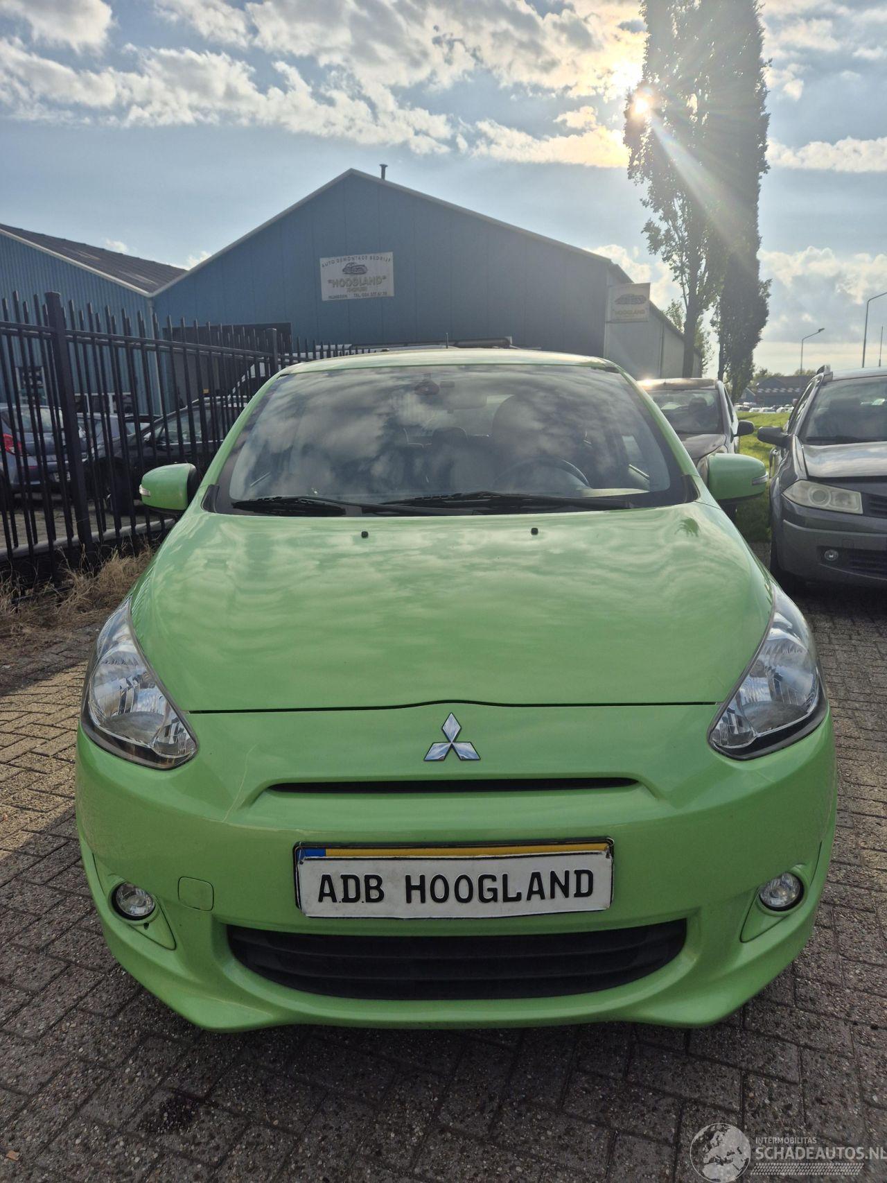 Mitsubishi Space-star (A0) Hatchback 1.2 12V (3A92) [59kW]