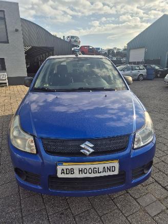 krockskadad bil auto Suzuki SX4 (EY/GY) SUV 1.5 16V Base,Comfort (M15A) [73kW] 2007/1