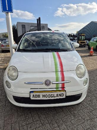 Coche accidentado Fiat 500 (312) Hatchback 1.4 16V (169.A.3000) [74kW] 5-BAK 2009/1