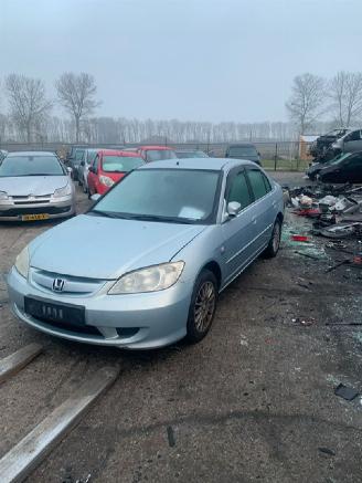 Coche siniestrado Honda Civic HYBRIDE 2004/1