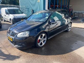 krockskadad bil auto Volkswagen Golf Golf V (1K1) Hatchback 2.0 GTI 16V (AXX) [147kW] 2005/4