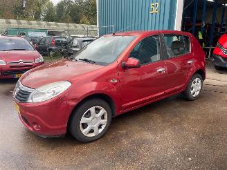 damaged passenger cars Dacia Sandero Sandero I (BS) Hatchback 1.4 (K7J-710(K7J-A7)) [55kW] 2008/10