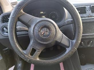 Volkswagen Polo 1.2 tdi blue motion picture 10