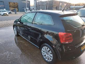 Volkswagen Polo 1.2 tdi blue motion picture 4