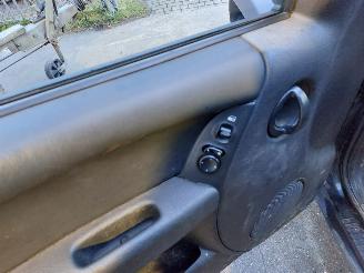 Jeep Cherokee Cherokee/Liberty (KJ) Terreinwagen 2.8 CRD 16V 4x4 Automaat picture 7