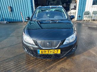 Seat Ibiza Ibiza ST (6J8) Combi 1.2 TDI Ecomotive picture 2