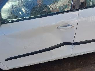 Skoda Fabia Fabia II Combi Combi 5-drs 1.2 TDI 12V picture 14