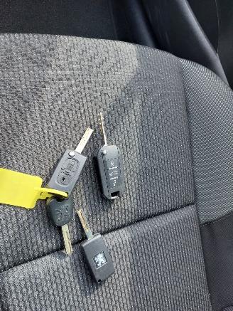 Peugeot 207 207 Hatchback 1.4 16V Vti picture 14