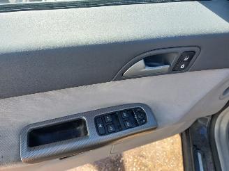 Volvo V-50 V50 (MW) Combi 1.6 D 16V picture 7