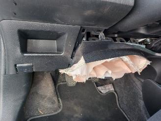 Toyota Yaris Yaris III (P13) Hatchback 1.33 16V picture 16