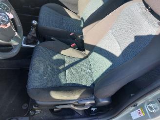 Toyota Yaris Yaris III (P13) Hatchback 1.33 16V picture 8