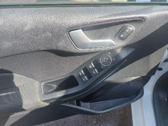 Ford Fiesta Fiesta 7 Hatchback 1.0 EcoBoost 12V 100 Automaat picture 7