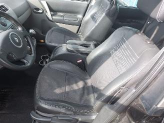 Renault Grand-scenic Grand Scénic II (JM) MPV 1.9 dCi 130 picture 8